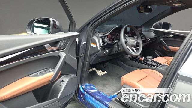Audi Q5 2024 — photo 13