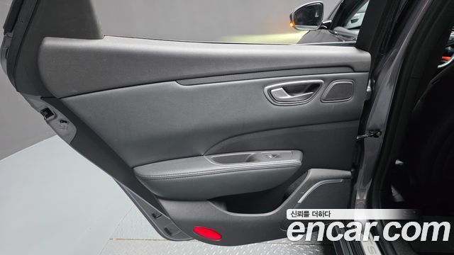 Renault Korea SM6 2021 — photo 15