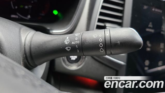 Renault Korea SM6 2021 — photo 28