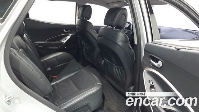 Hyundai Santafe 2016 — photo 12