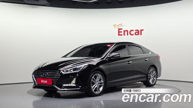 Hyundai Sonata 2019 — photo 1