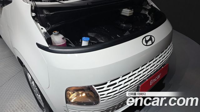 Hyundai Staria 2024 — photo 6