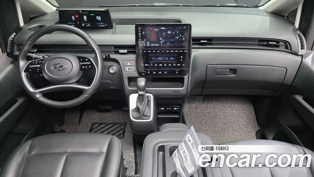 Hyundai Staria 2024 — photo 7
