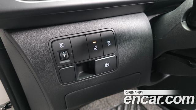 Hyundai Staria 2024 — photo 14
