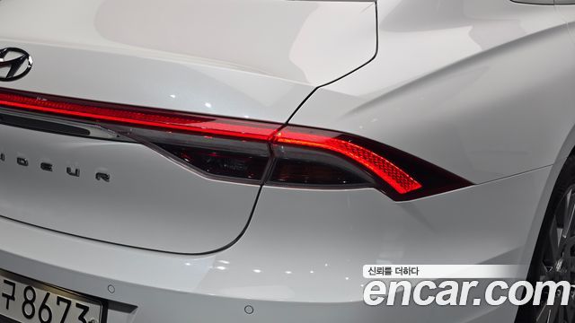 Hyundai Grandeur 2020 — photo 9