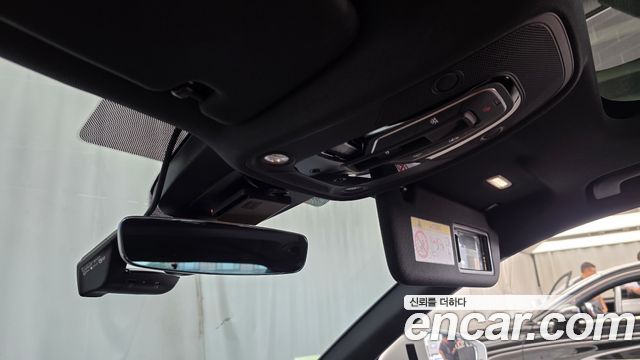 Audi A6 2022 — photo 33
