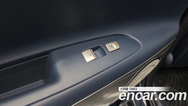 Hyundai Nexo 2023 — photo 28