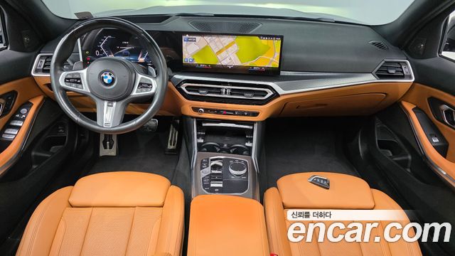 BMW 3-Series 2023 — photo 10