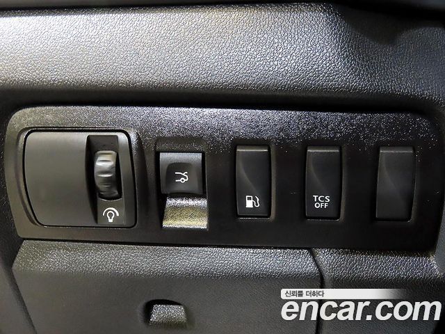 Renault Korea SM3 2019 — photo 17