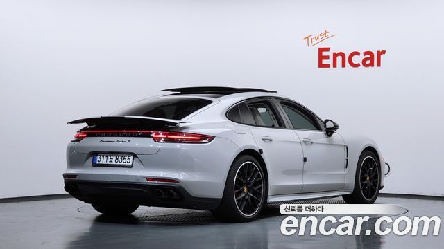 Porsche Panamera 2017 — photo 2