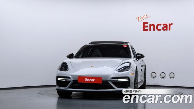 Porsche Panamera 2017 — photo 3