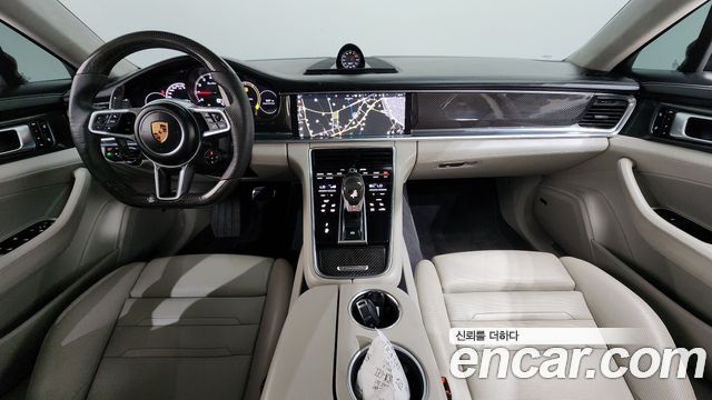 Porsche Panamera 2017 — photo 10