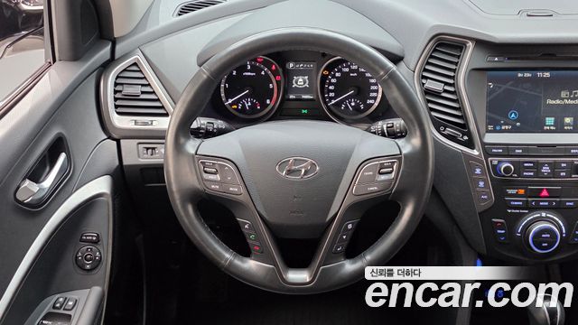 Hyundai Santafe 2016 — photo 19