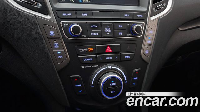 Hyundai Santafe 2016 — photo 23