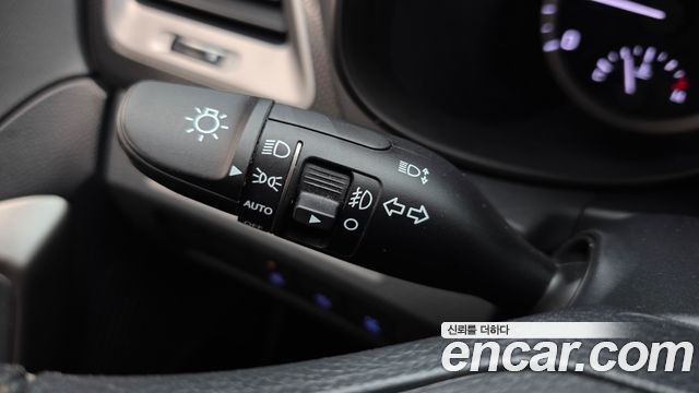 Hyundai Santafe 2016 — photo 25