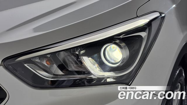 Hyundai Santafe 2016 — photo 8