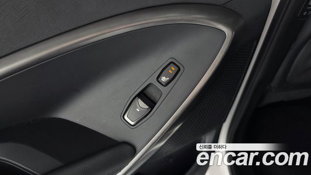 Hyundai Santafe 2016 — photo 28
