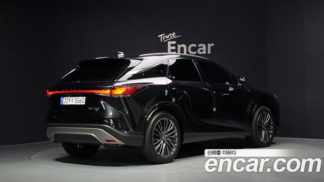Lexus RX 2025 — photo 2