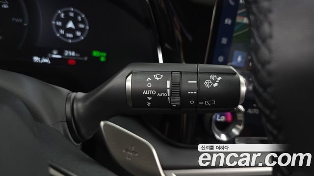 Lexus RX 2025 — photo 30
