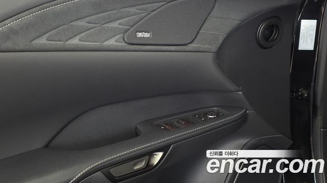 Lexus RX 2025 — photo 33