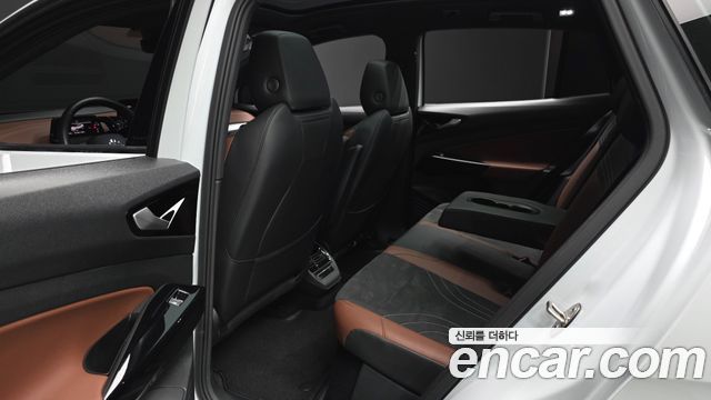 Volkswagen ID.4 2023 — photo 17