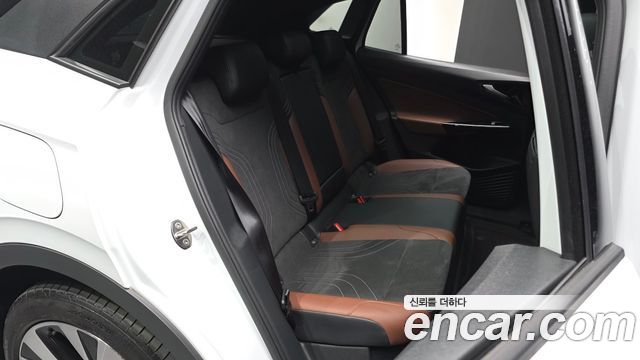 Volkswagen ID.4 2023 — photo 18
