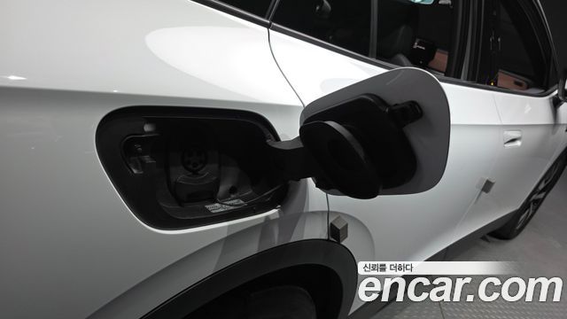 Volkswagen ID.4 2023 — photo 21