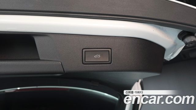 Volkswagen ID.4 2023 — photo 30
