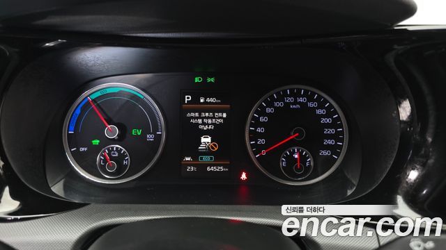 Kia K5 2023 — photo 11
