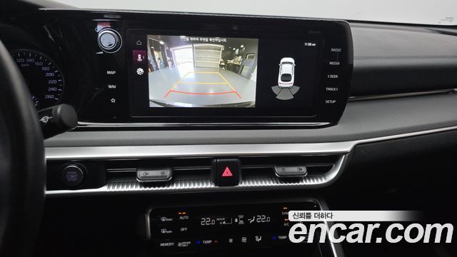 Kia K5 2023 — photo 22