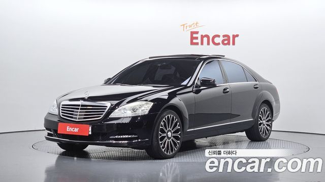Mercedes-Benz S-Class 2010 — photo 1