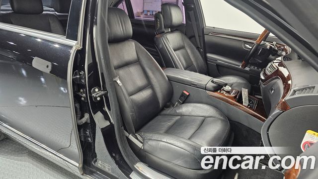 Mercedes-Benz S-Class 2010 — photo 18