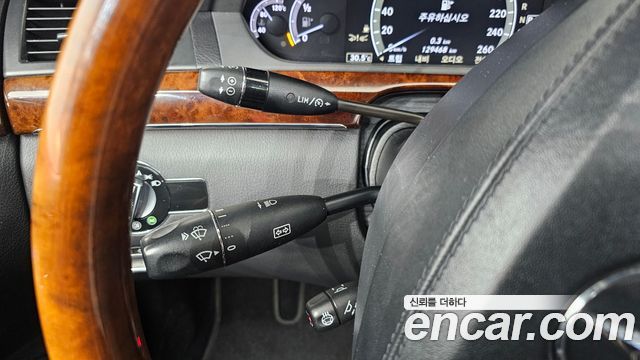Mercedes-Benz S-Class 2010 — photo 23