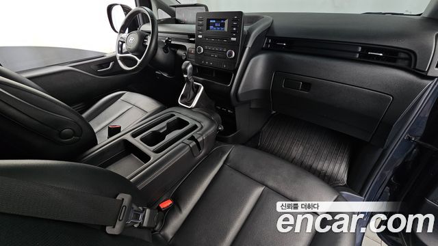 Hyundai Staria 2023 — photo 10