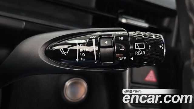 Hyundai Staria 2023 — photo 25
