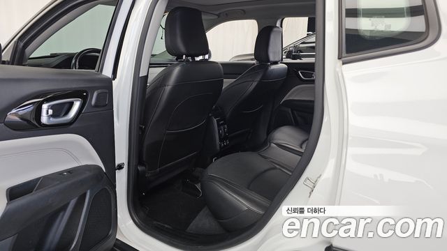 Jeep Compass 2022 — photo 18
