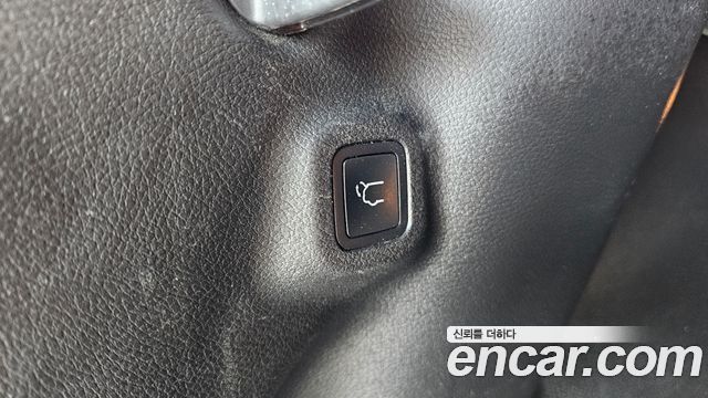 Jeep Compass 2022 — photo 35
