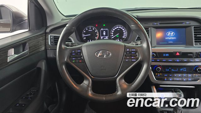 Hyundai Sonata 2015 — photo 21