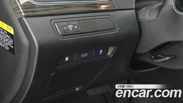 Hyundai Sonata 2015 — photo 25