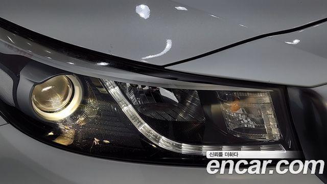 Kia Canival 2016 — photo 8