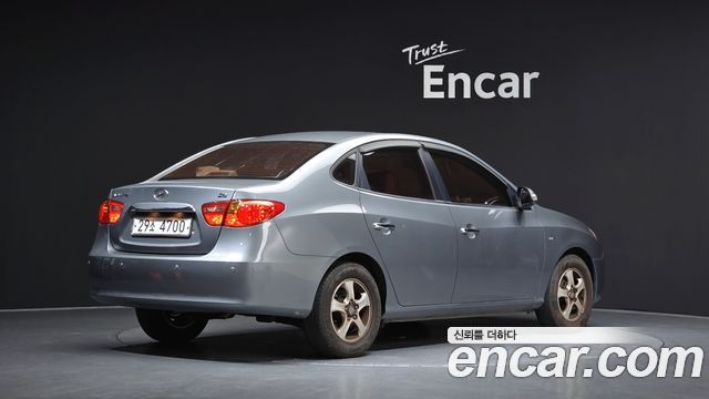 Hyundai AVANTE 2010 — photo 2