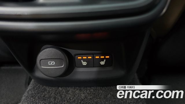 Polestar Polestar 2 2022 — photo 21