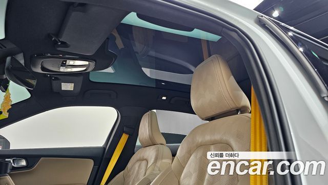 Polestar Polestar 2 2022 — photo 23