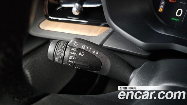 Polestar Polestar 2 2022 — photo 34