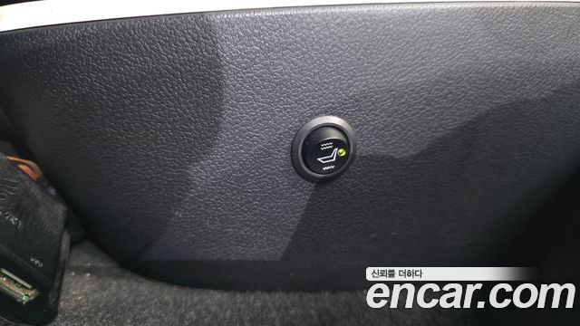Toyota Prius 2016 — photo 18