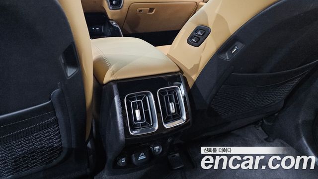 Kia Sorento 2023 — photo 26