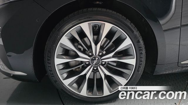 Kia K8 2023 — photo 5