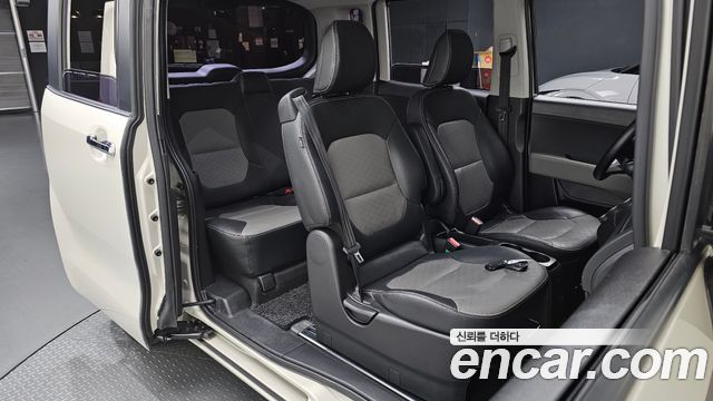 Kia RAY 2018 — photo 17