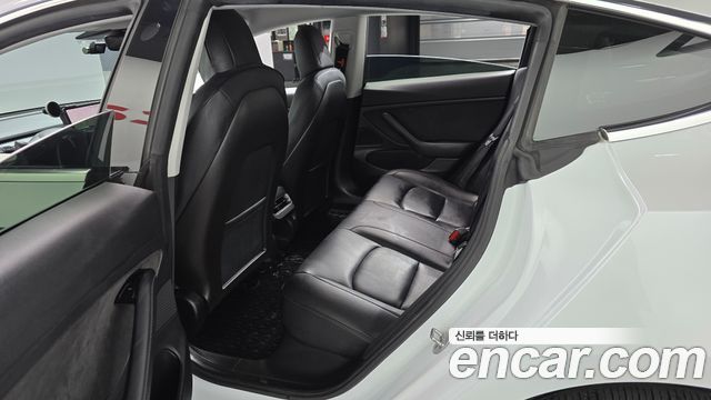 Tesla Model 3 2020 — photo 17