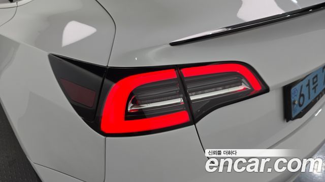 Tesla Model 3 2020 — photo 9